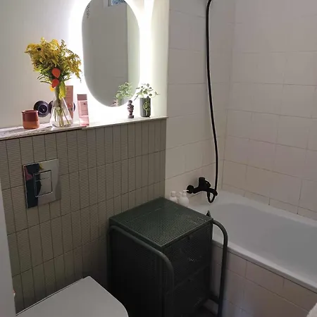 Wygodne Mieszkanie Na Mokotowie Blisko Metra - Comfortable Close To The Subway Homestay