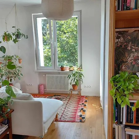 Homestay Wygodne Mieszkanie Na Mokotowie Blisko Metra - Comfortable Close To The Subway